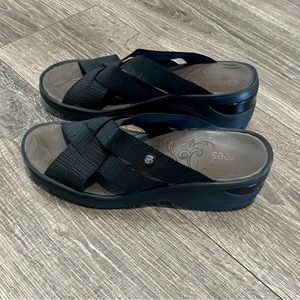 Bzees Black Sandals 8